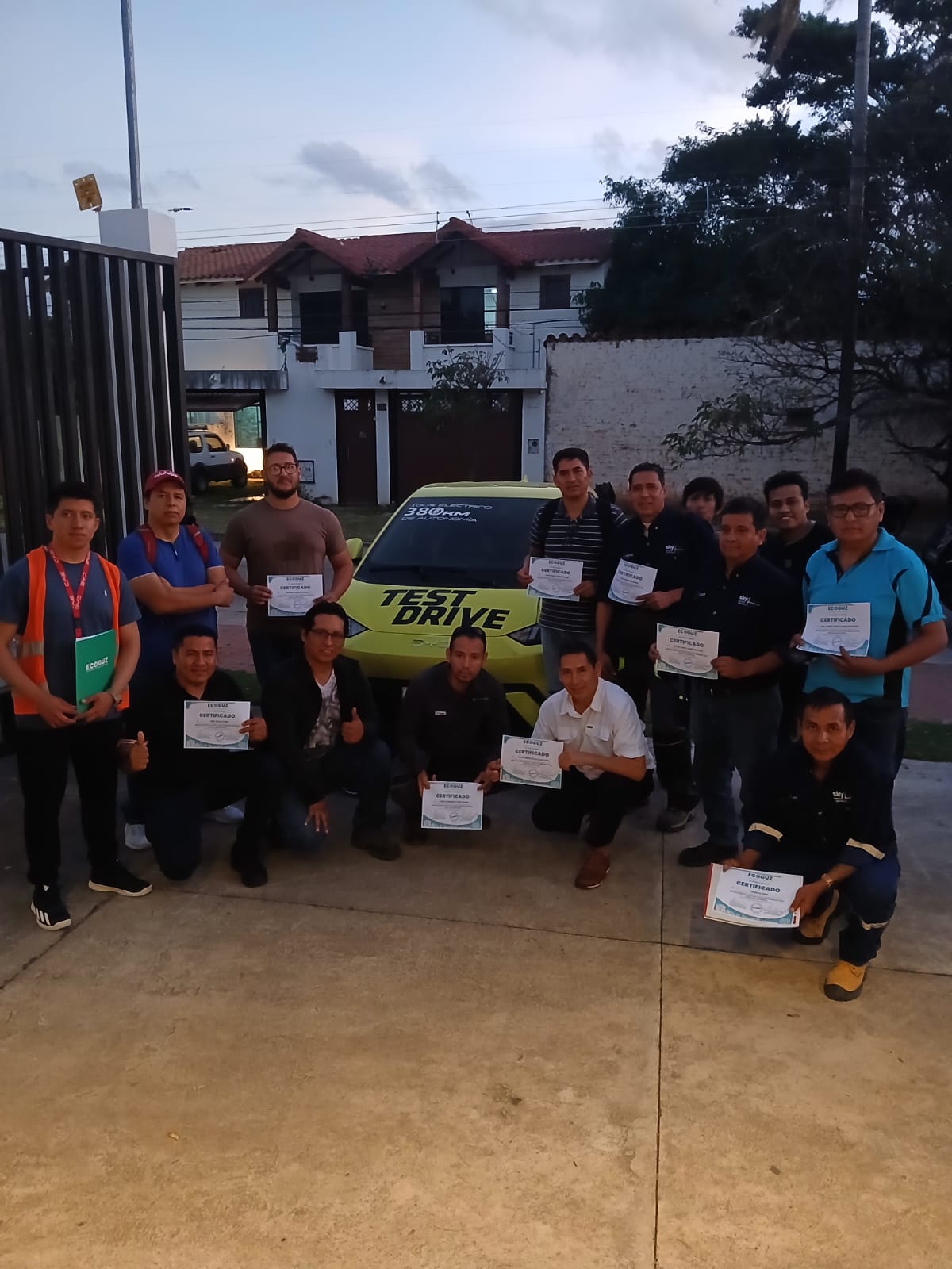 trabajadores de AGRIFOTOVOLTAICO